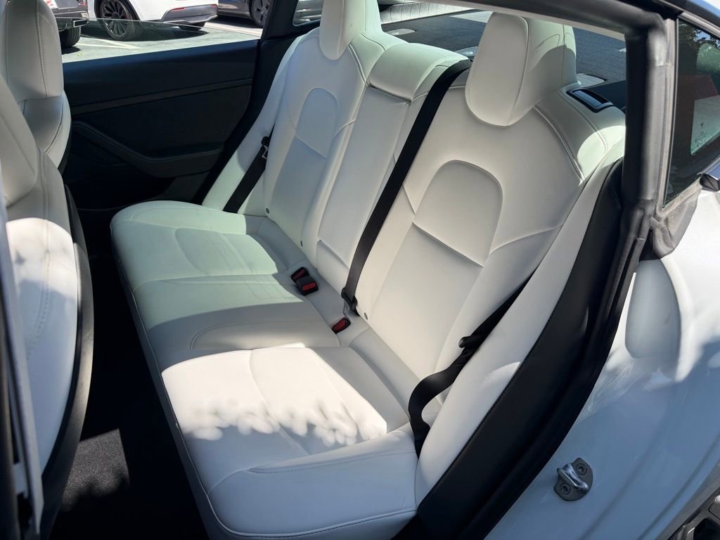 Used 2021 Tesla Model 3 Standard Range Plus RWD image 28