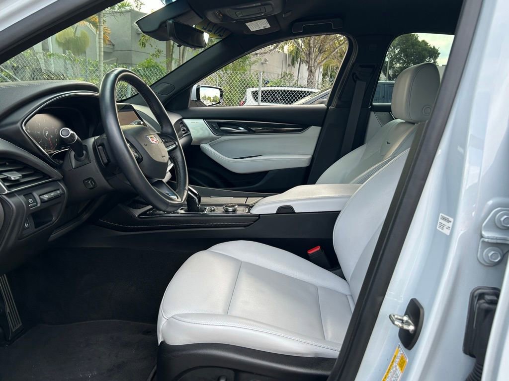 Used 2022 Cadillac CT5 Premium Luxury image 16