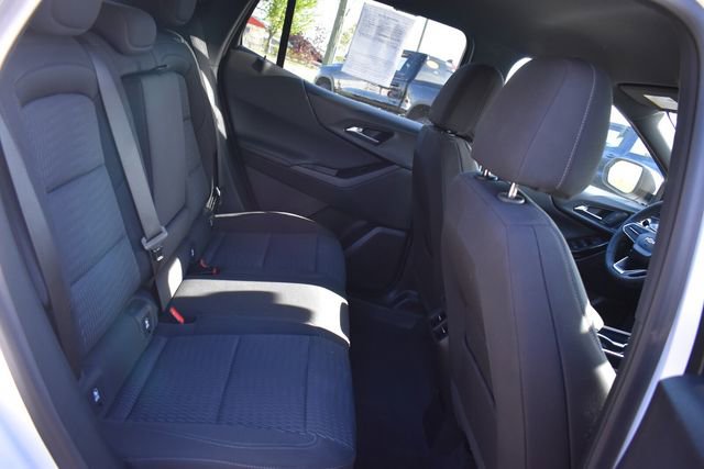 Used 2025 Chevrolet Equinox LT FWD image 14