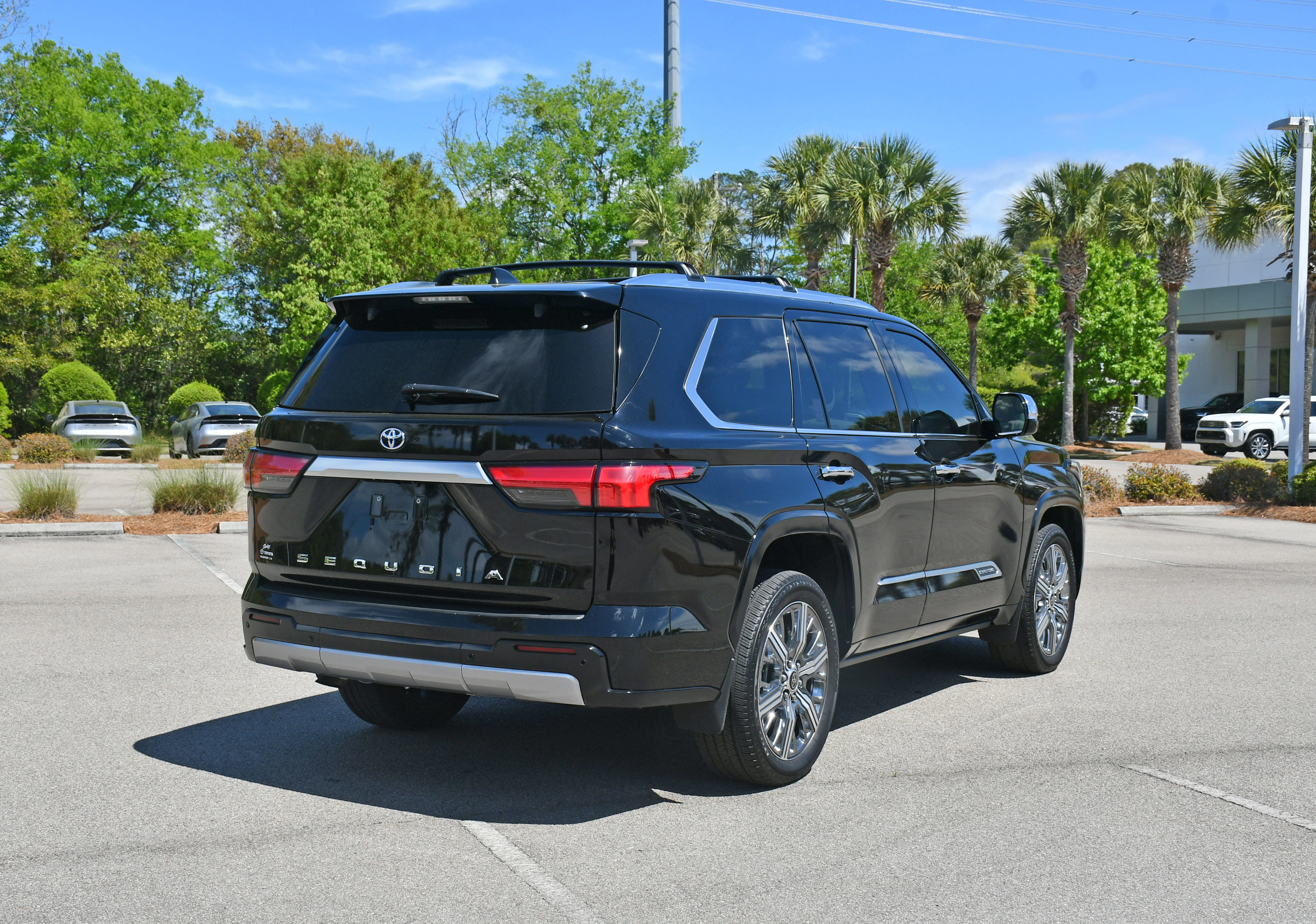 Certified 2024 Toyota Sequoia Capstone AWD/4WD image 3