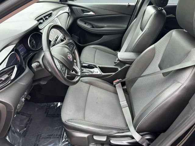 Used 2022 Buick Encore GX Preferred w/ Sport Touring Package FWD image 12