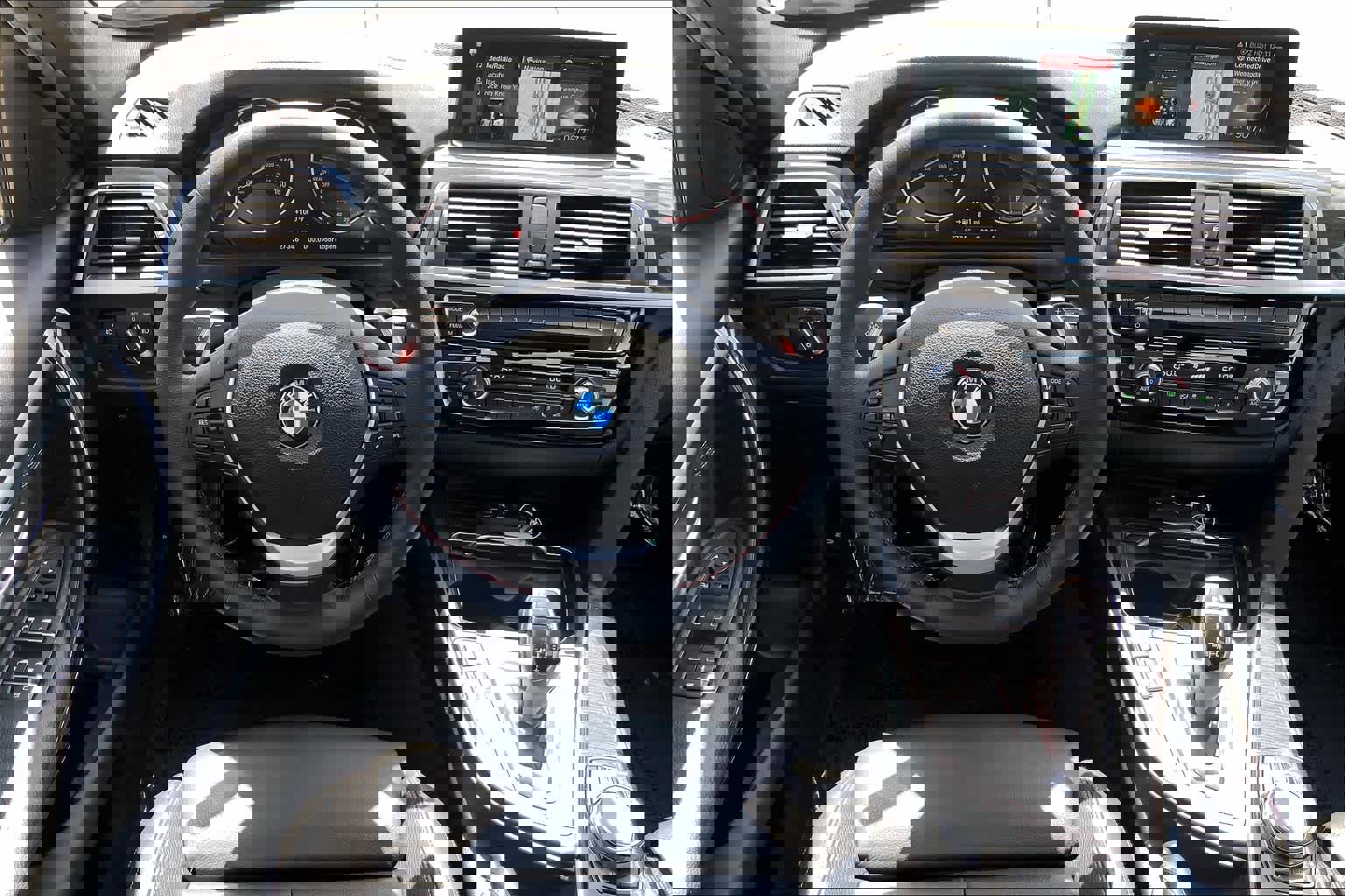 Used 2018 BMW 330i Sedan image 5