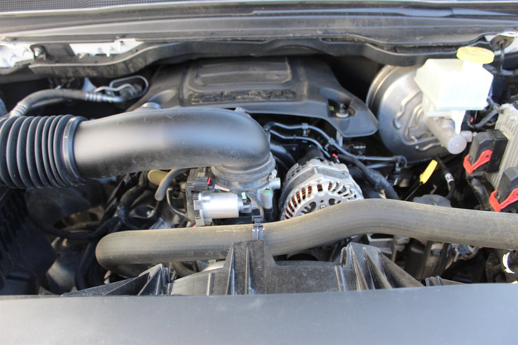 Used 2022 RAM 1500 Limited AWD/4WD image 10