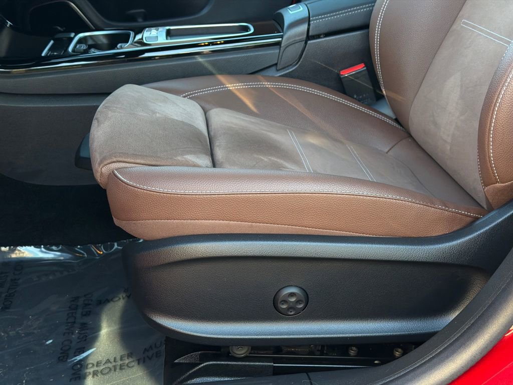 Used 2025 Mercedes-Benz CLA 250 4MATIC image 15