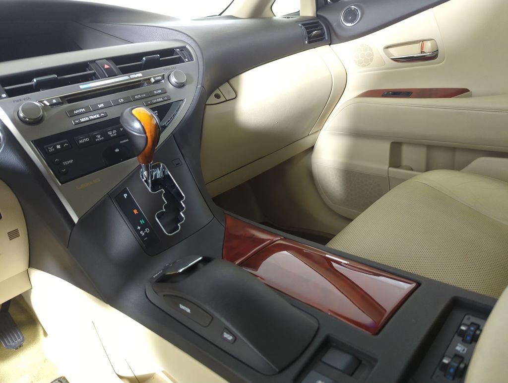 Used 2011 Lexus RX 450h AWD image 19