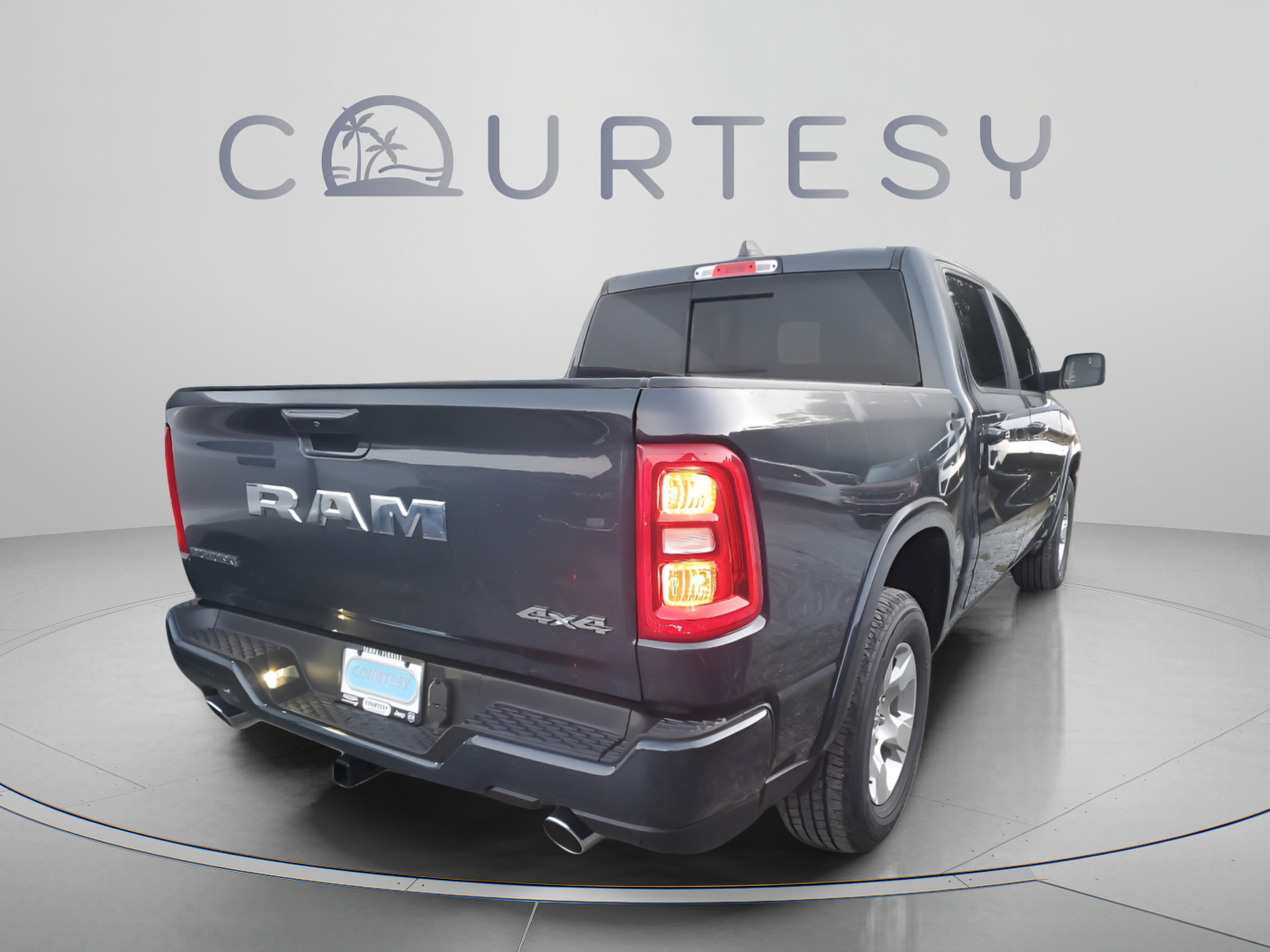 Used 2026 RAM 1500 Big Horn AWD/4WD image 4