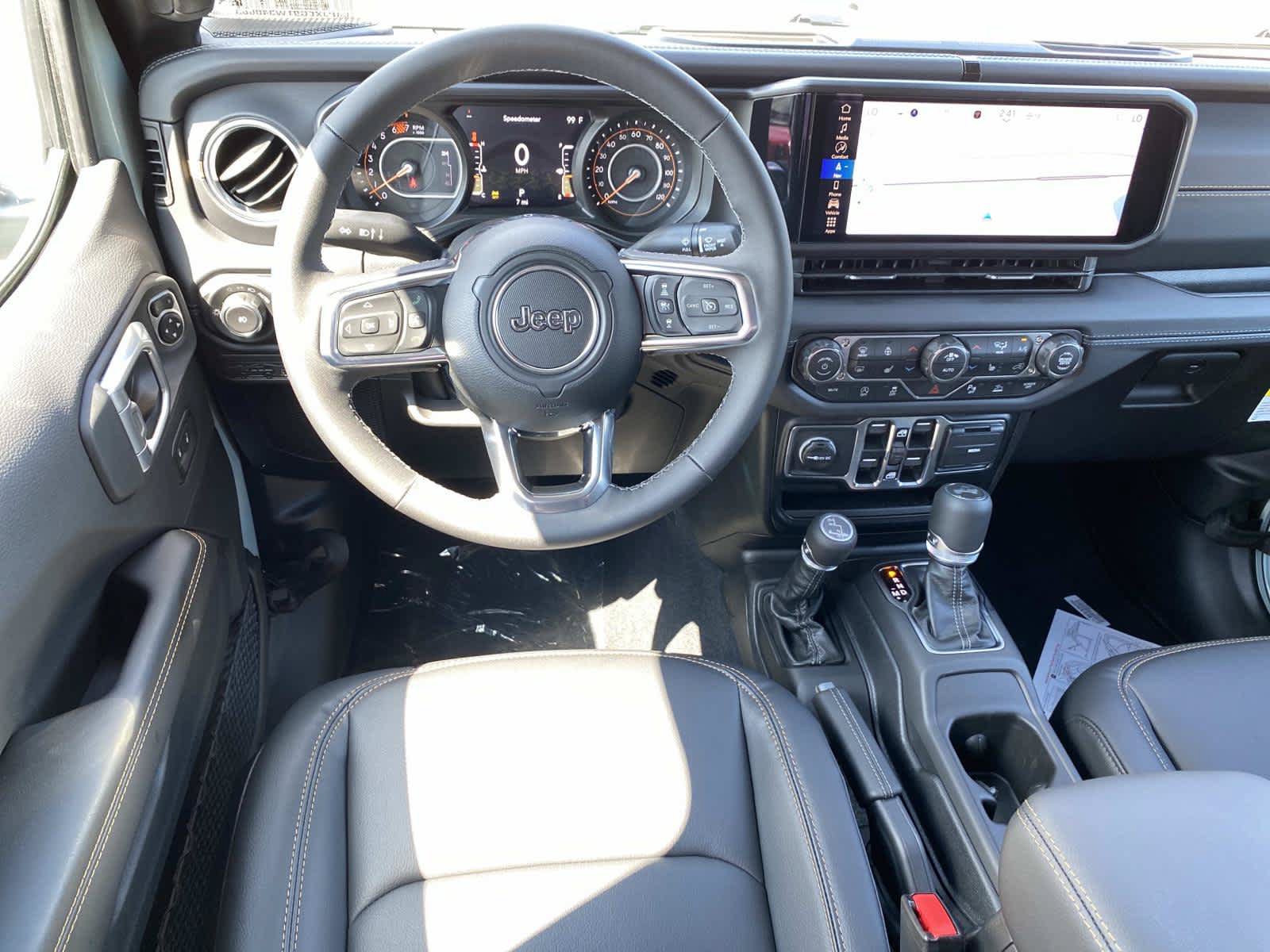 New 2026 Jeep Wrangler Unlimited Sahara AWD/4WD image 9