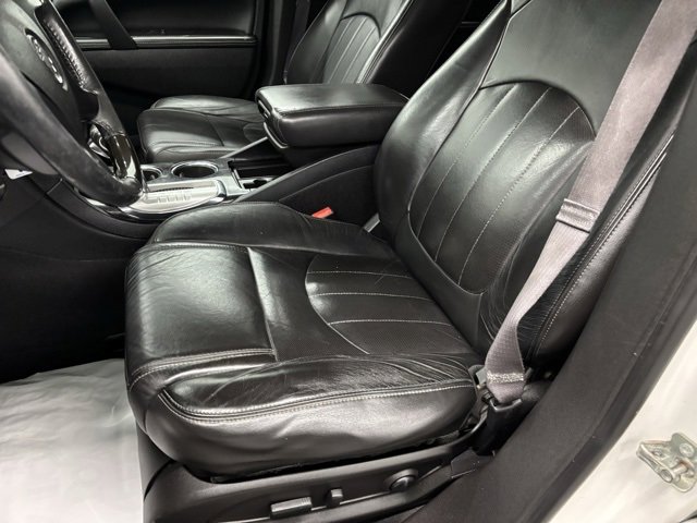 Used 2015 Buick Enclave Leather image 14