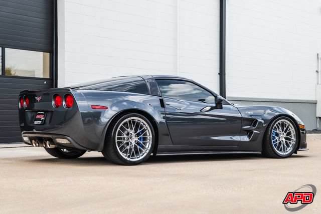 Used 2010 Chevrolet Corvette ZR1 w/ Preferred Equipment Group RWD image 42