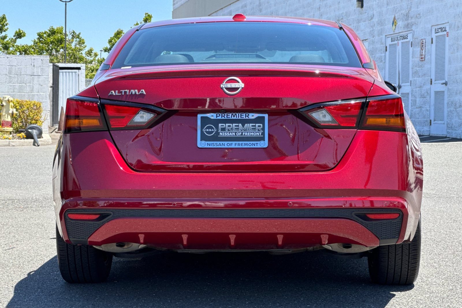 Certified 2025 Nissan Altima 2.5 SV FWD image 5
