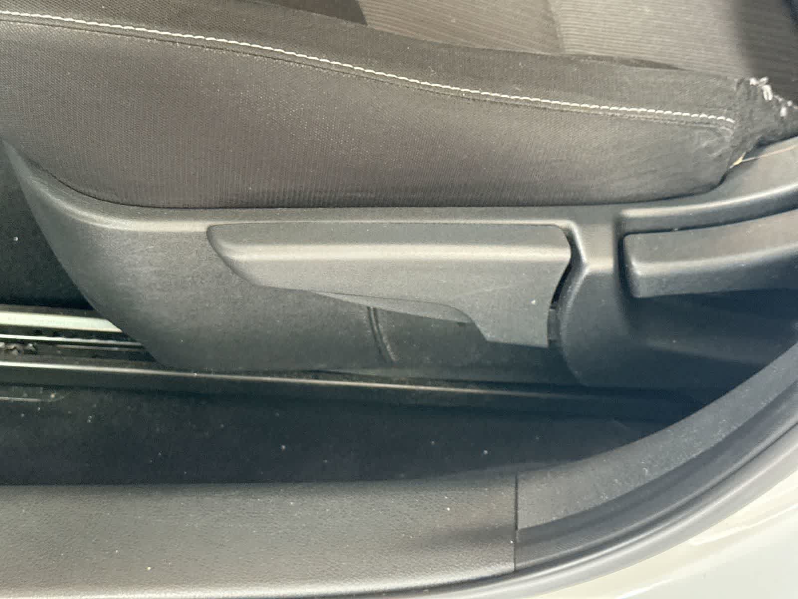 Used 2022 Nissan Sentra SV FWD image 23