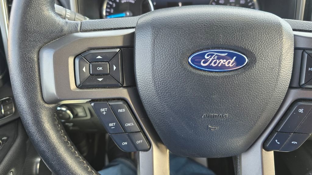 Used 2020 Ford Expedition Max XLT w/ Equipment Group 202A AWD/4WD image 22