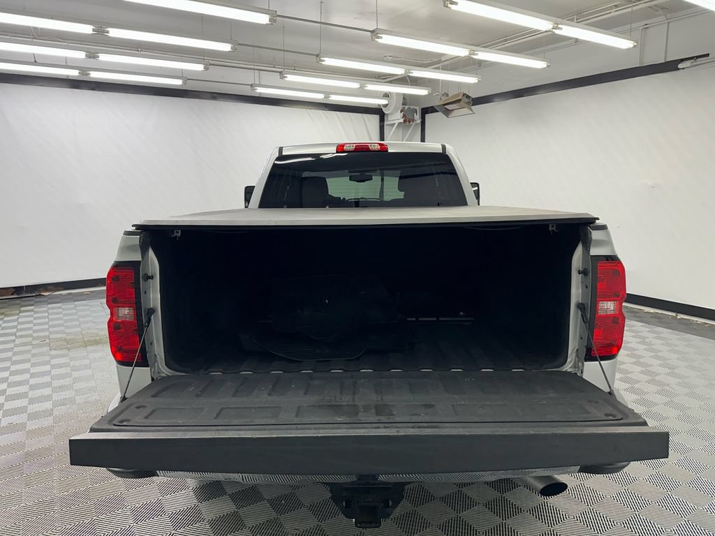 Used 2019 Chevrolet Silverado 2500 LT w/ LT Convenience Package AWD/4WD image 18