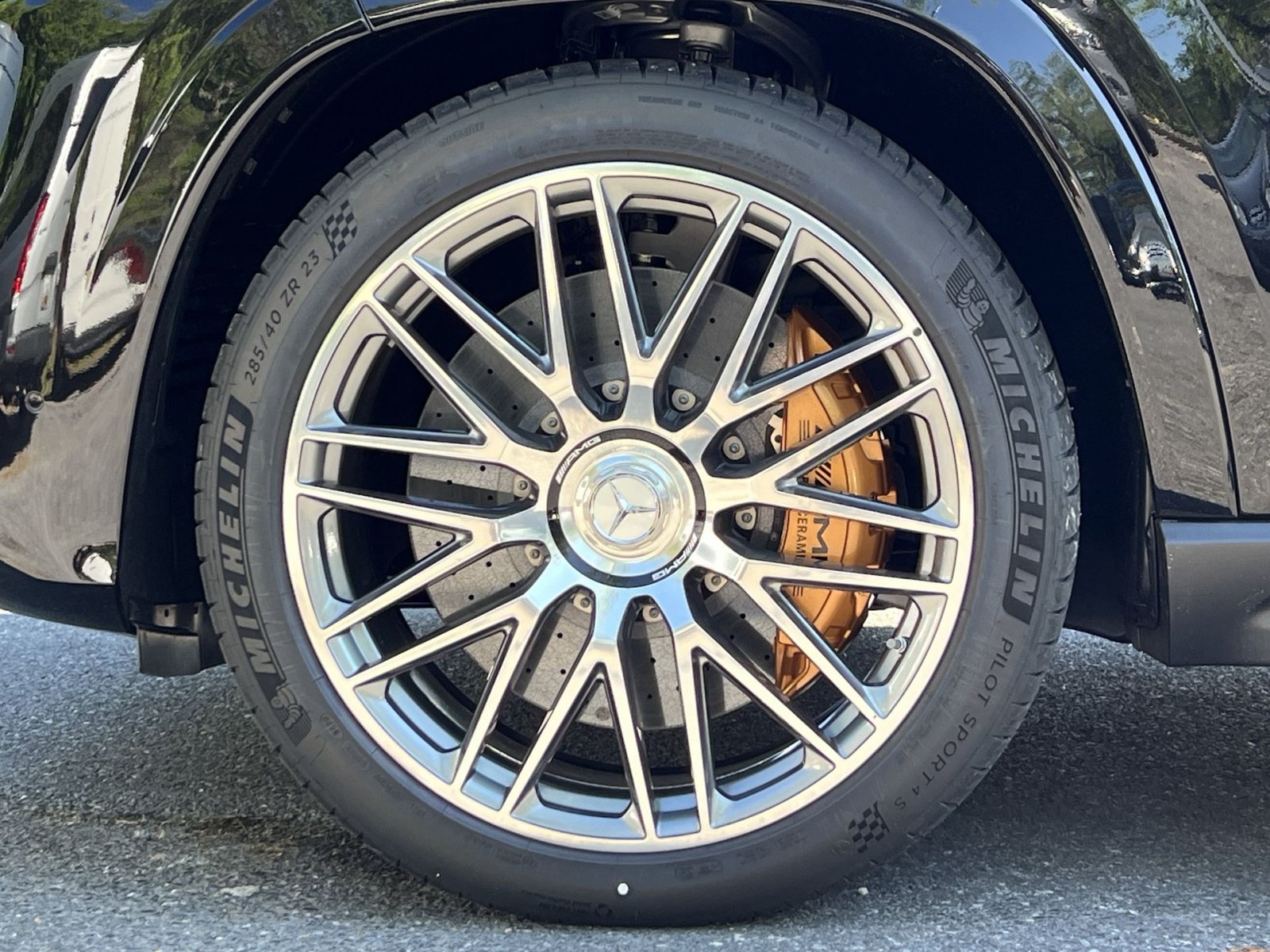 New 2026 Mercedes-Benz GLS 63 AMG 4MATIC image 17