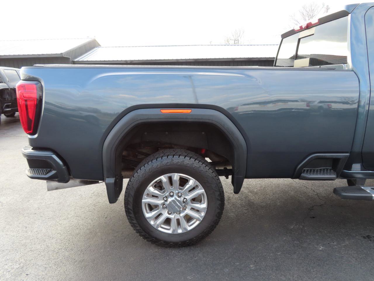 Used 2020 GMC Sierra 3500 Denali image 21