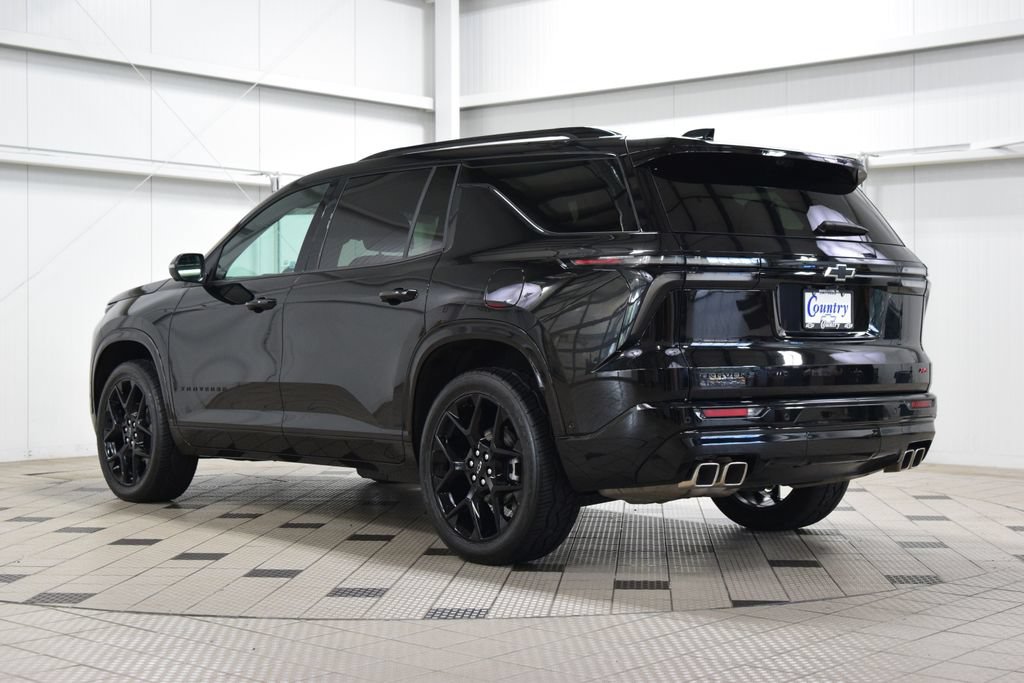 Used 2024 Chevrolet Traverse RS w/ LPO, Floor Liner Package AWD/4WD image 6