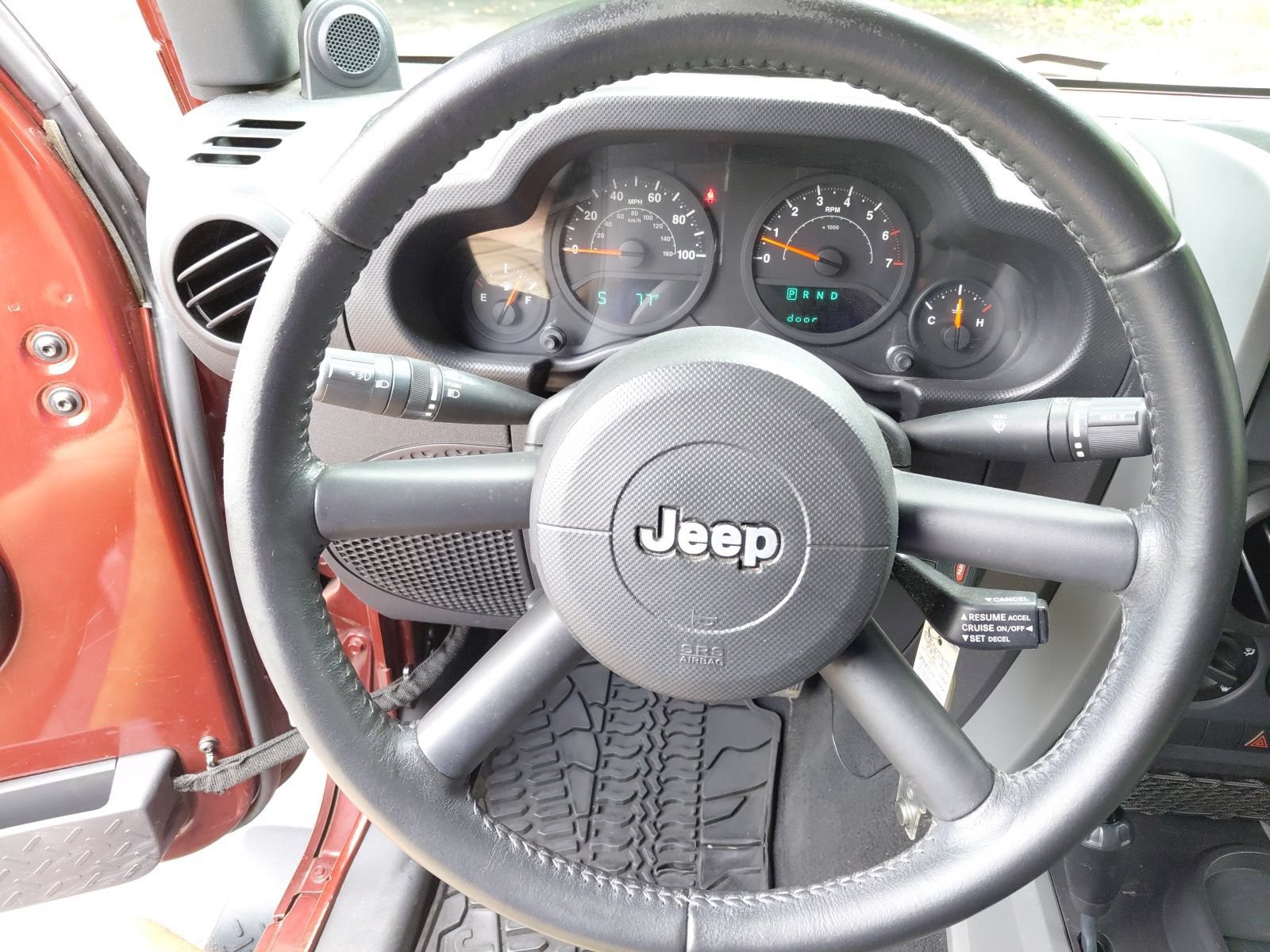 Used 2009 Jeep Wrangler X AWD/4WD image 3