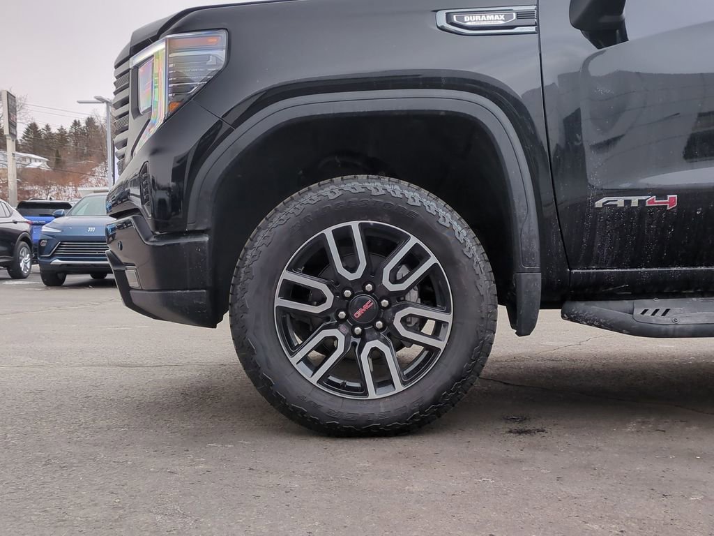New 2026 GMC Sierra 1500 AT4 w/ AT4 Premium Package image 16