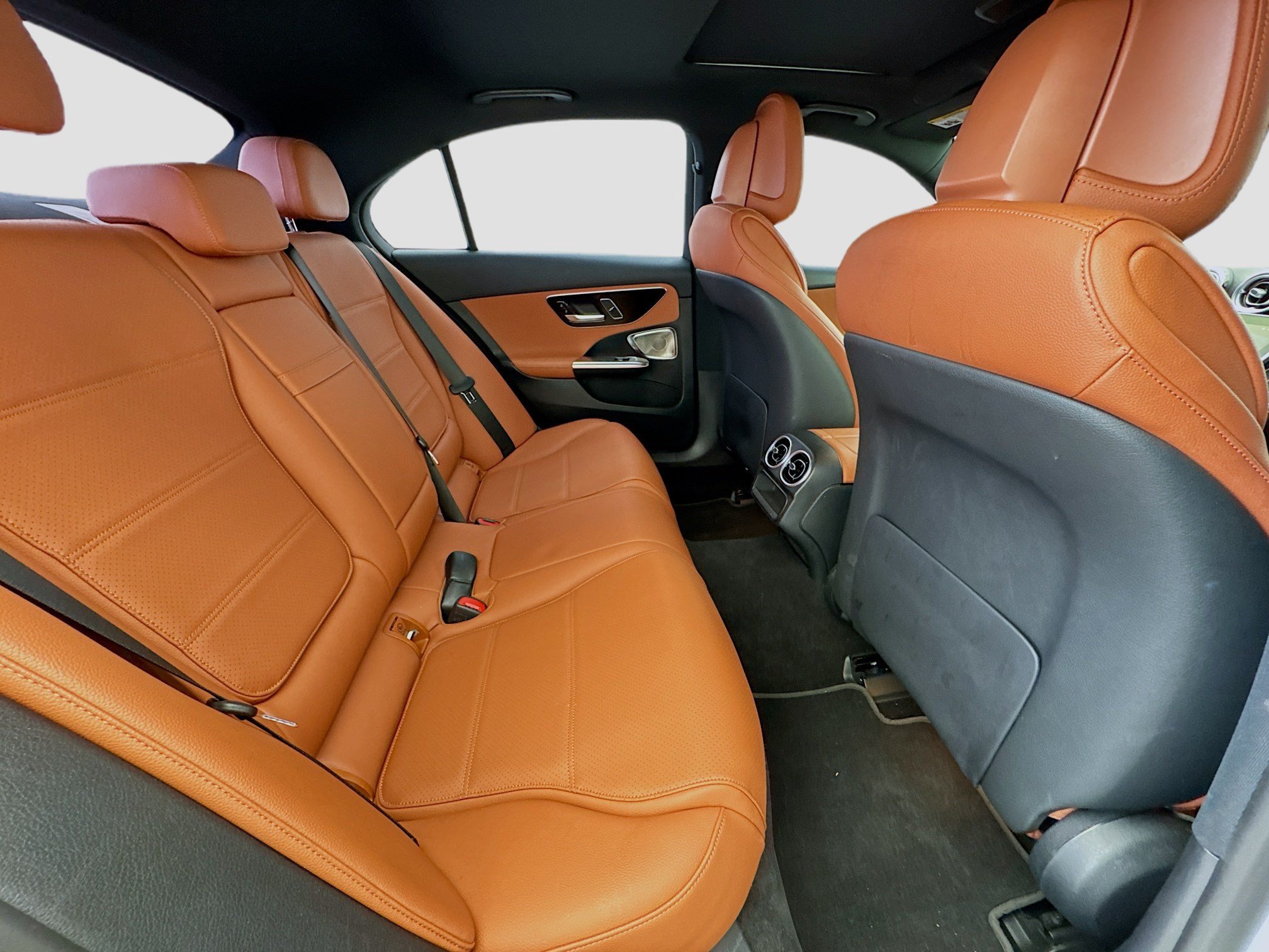 Used 2022 Mercedes-Benz C 300 Sedan w/ Exclusive Trim Package image 19