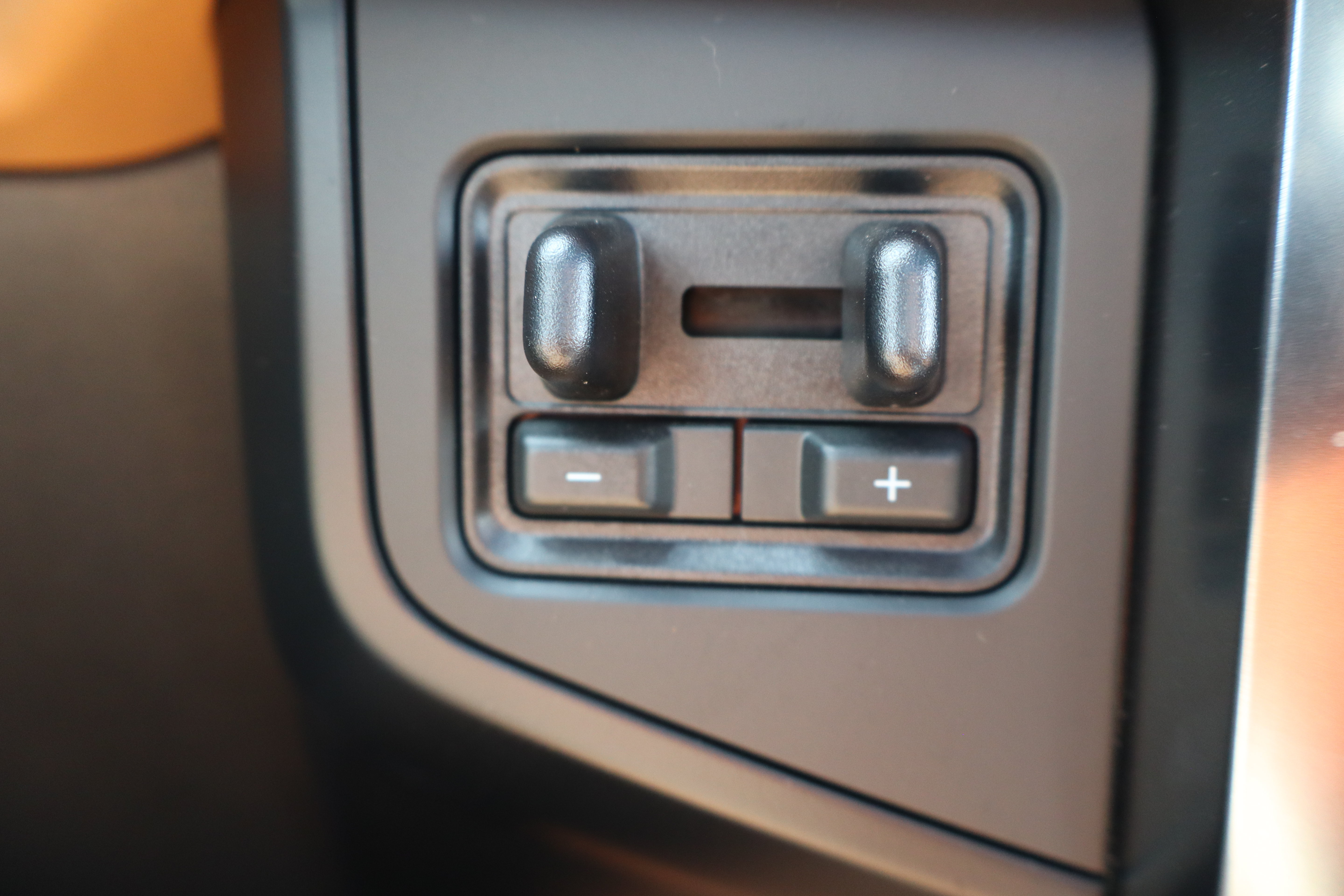 Used 2024 Ford Expedition Platinum AWD/4WD image 33