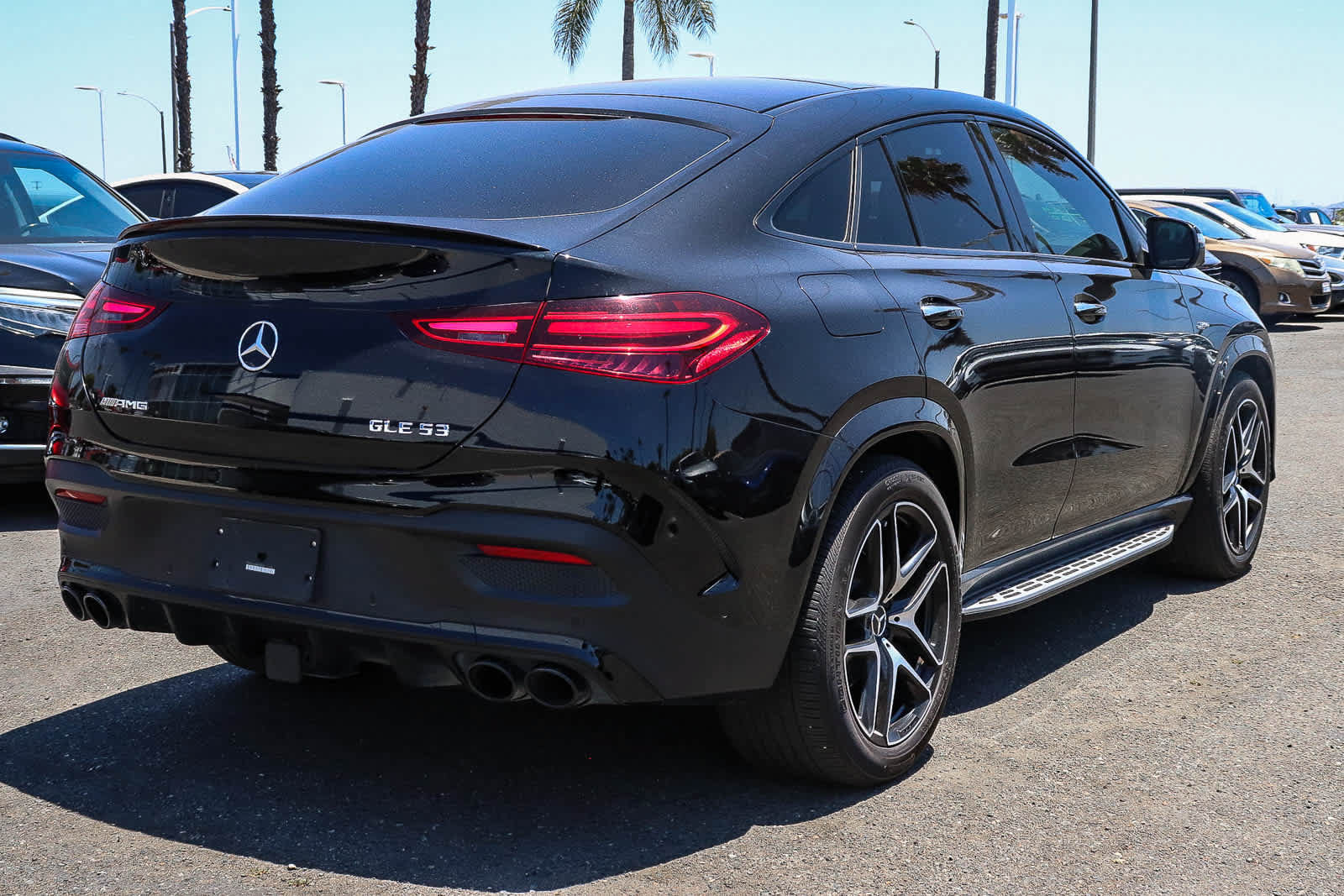 Used 2024 Mercedes-Benz GLE 53 AMG 4MATIC Coupe w/ Driver Assistance Package image 11