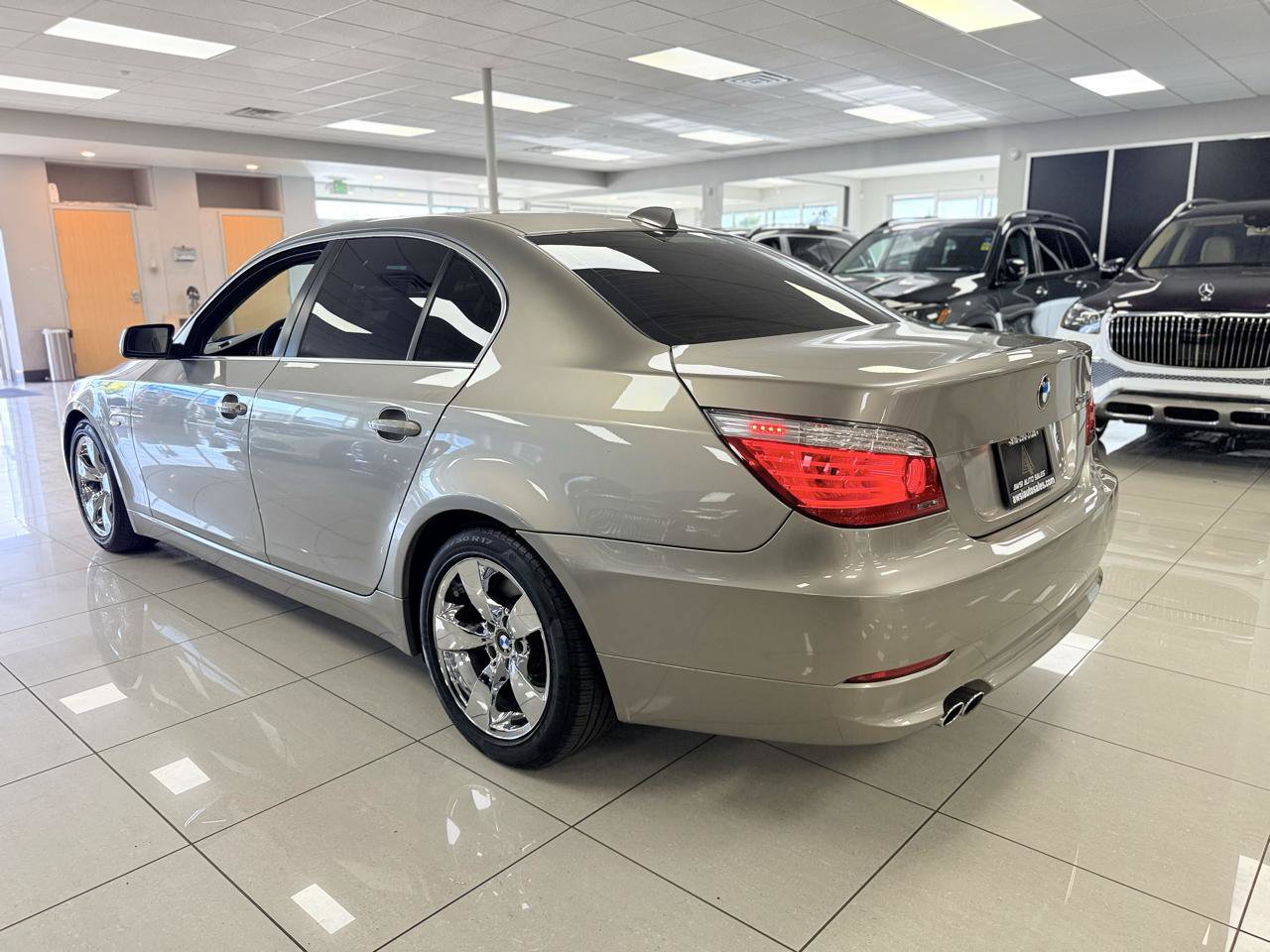 Used 2008 BMW 528i Sedan w/ Premium Pkg RWD image 41