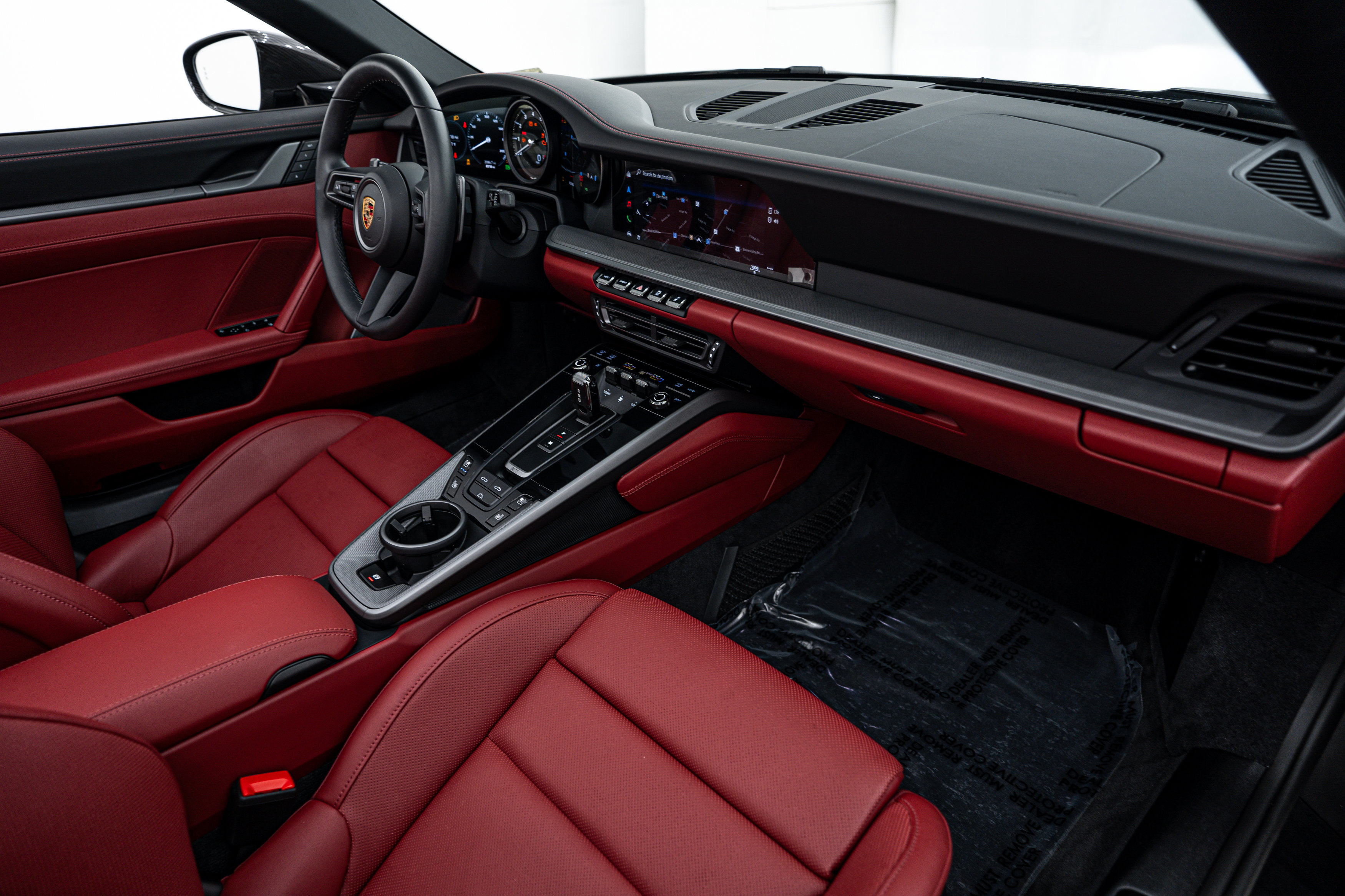 Certified 2024 Porsche 911 Carrera image 15