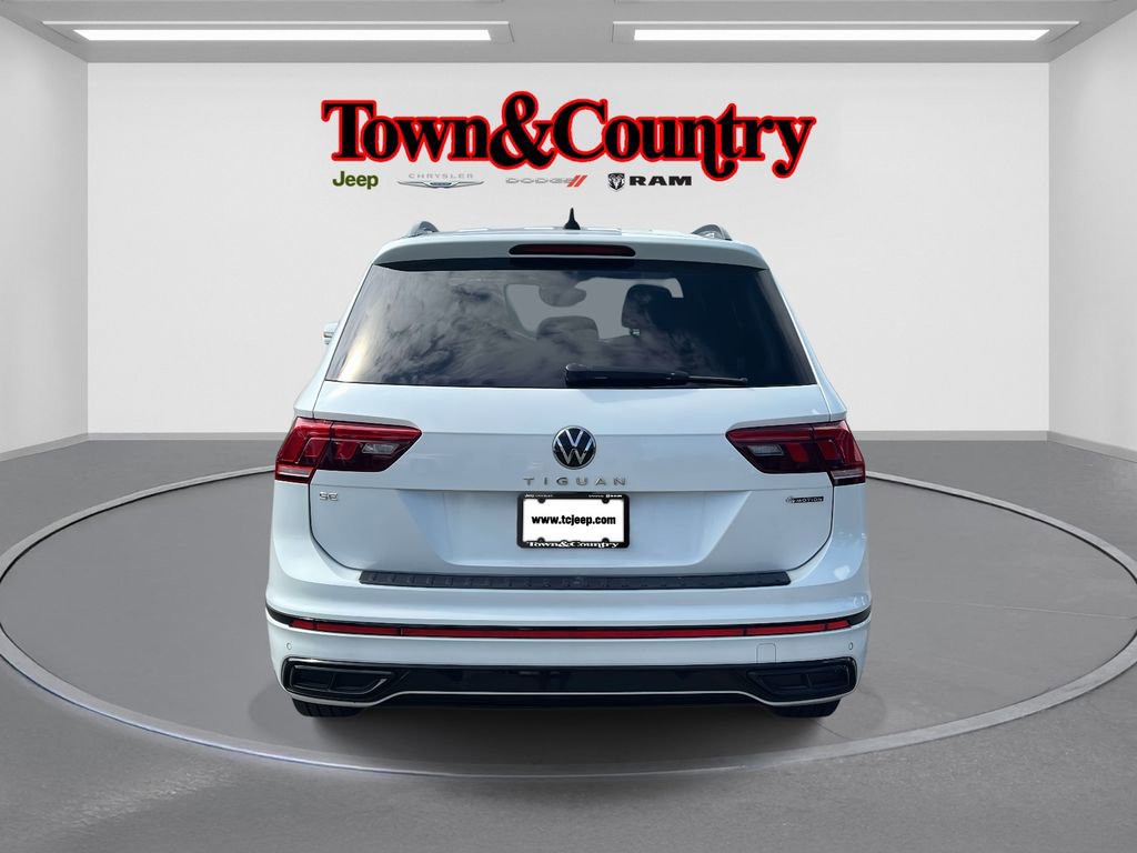Used 2022 Volkswagen Tiguan SE R-Line image 6
