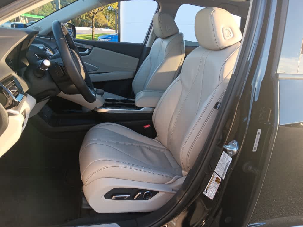 Used 2025 Acura RDX w/ Technology Package AWD/4WD image 11