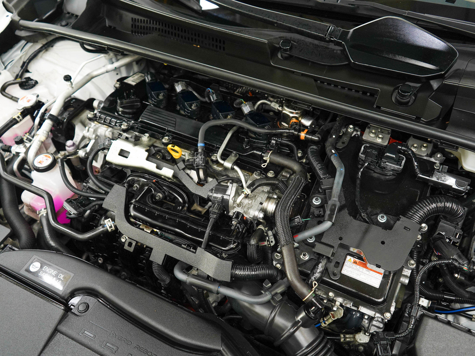 Used 2023 Toyota Prius XLE AWD/4WD image 27