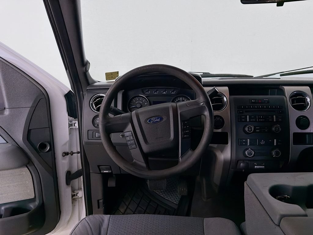 Used 2013 Ford F150 XLT AWD/4WD image 19