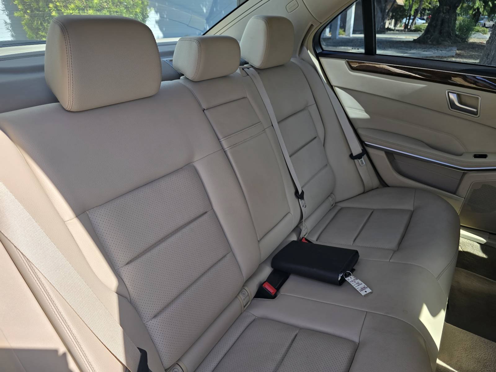Used 2015 Mercedes-Benz E 350 Sedan image 22