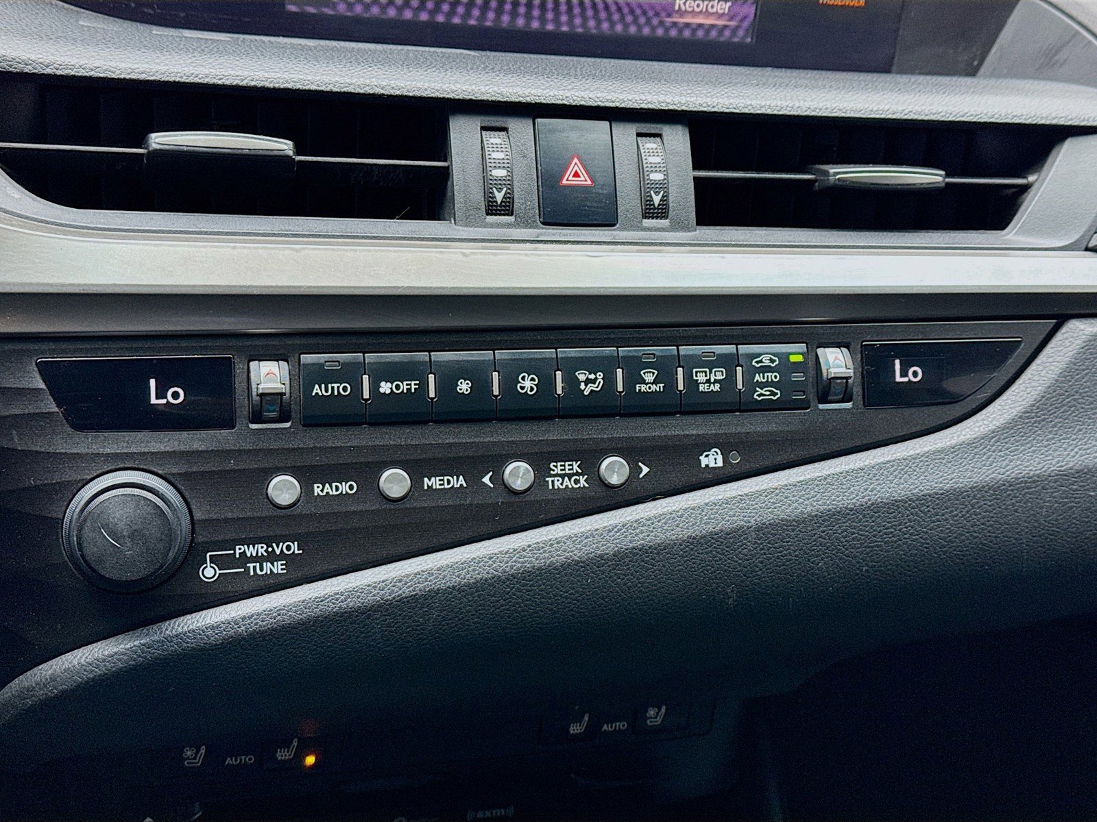 Used 2019 Lexus ES 350 w/ Premium Package FWD image 12