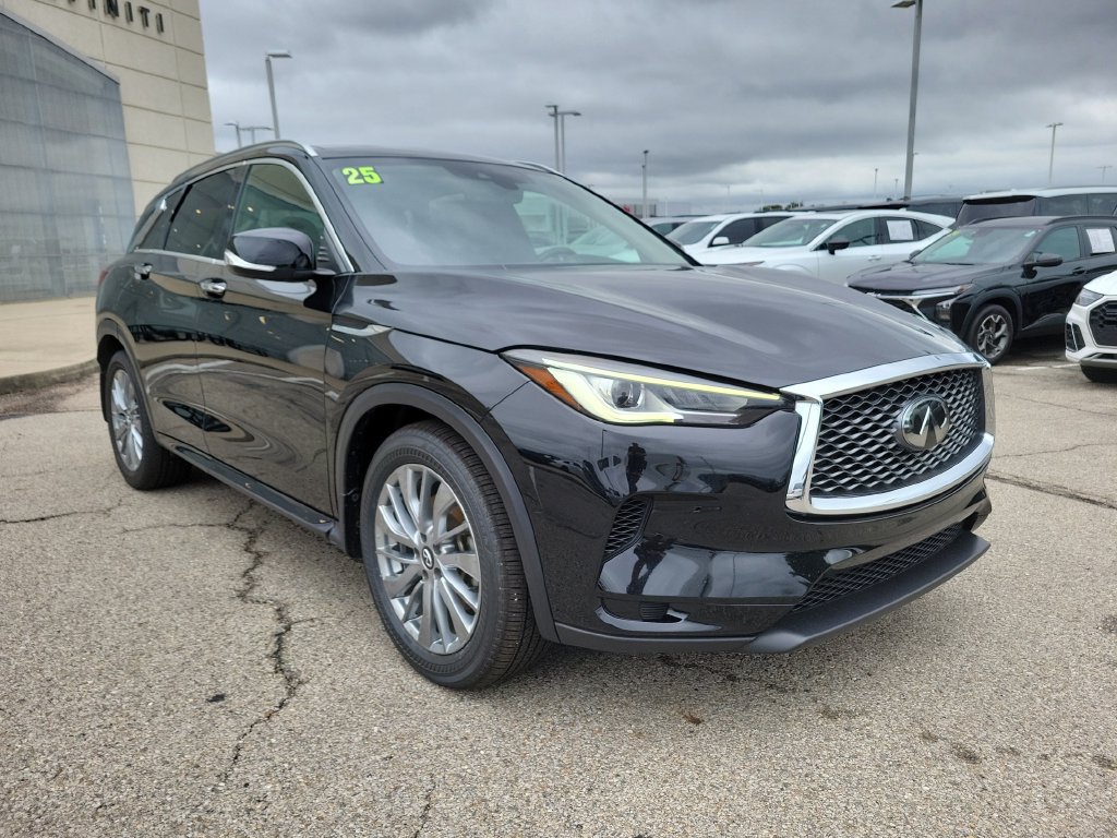 Used 2025 INFINITI QX50 Luxe AWD/4WD image 7