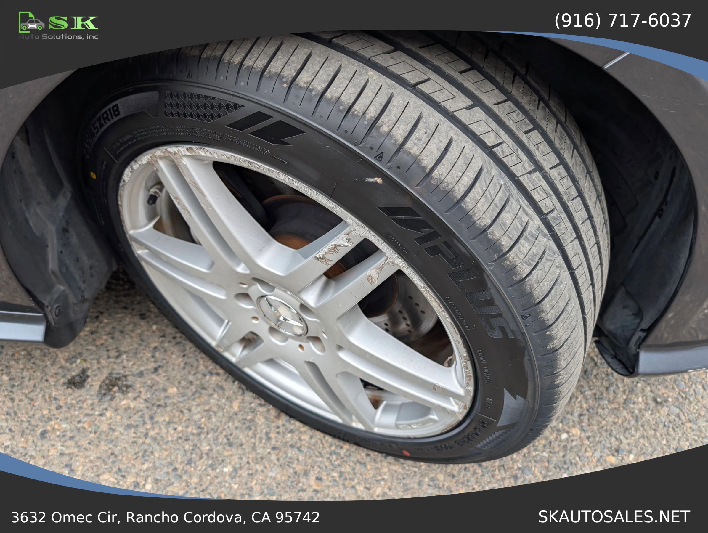 Used 2010 Mercedes-Benz E 550 Sedan image 41