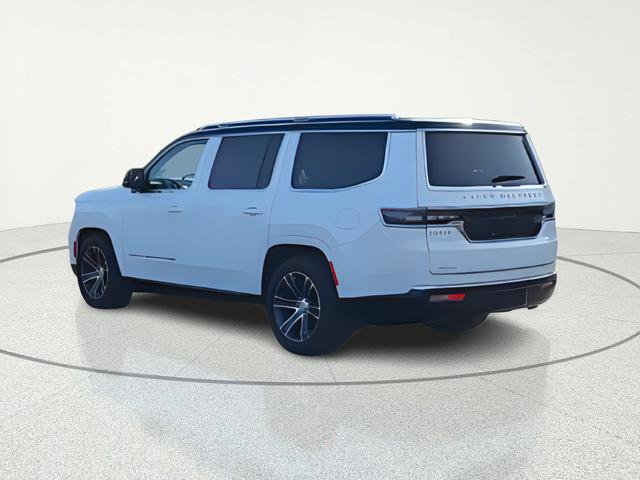 Used 2023 Jeep Grand Wagoneer 4WD image 10