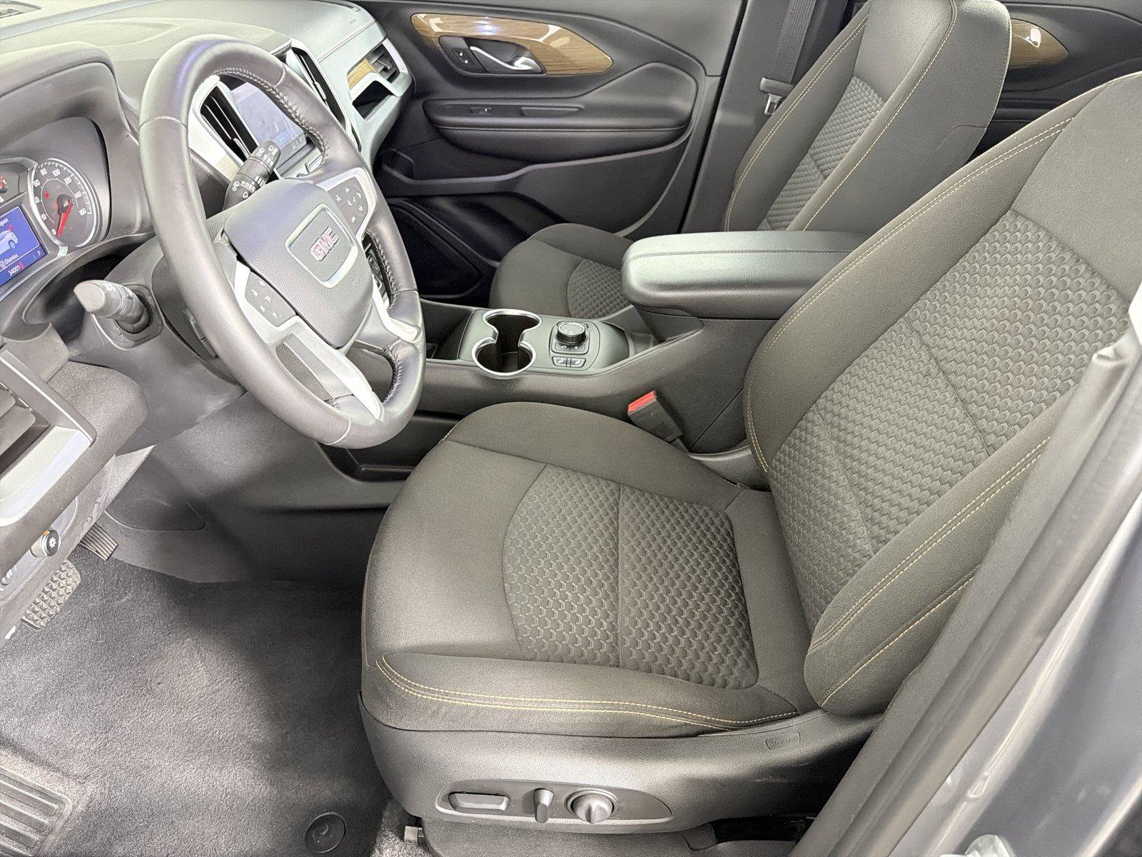 Certified 2020 GMC Terrain SLE w/ Driver Convenience Package FWD image 7