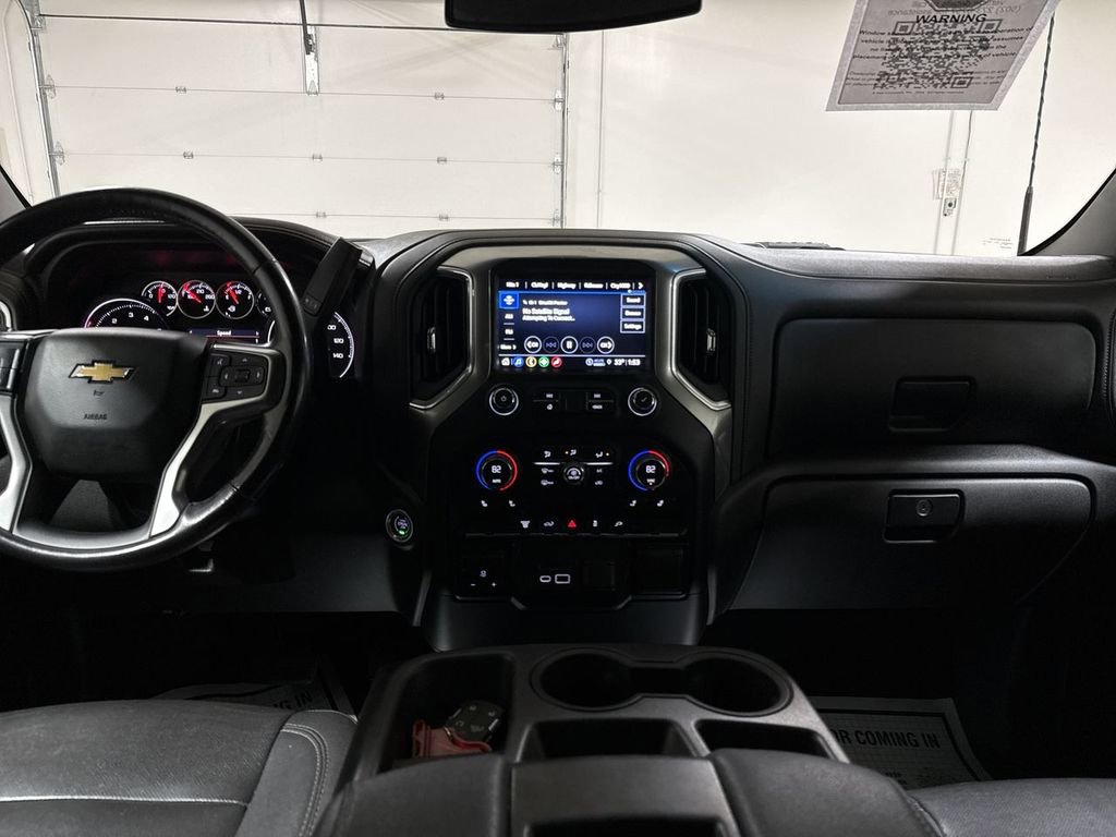 Used 2023 Chevrolet Silverado 2500 LTZ image 10