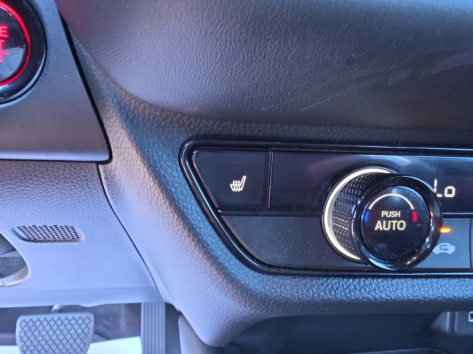 Certified 2024 Honda HR-V Sport image 19