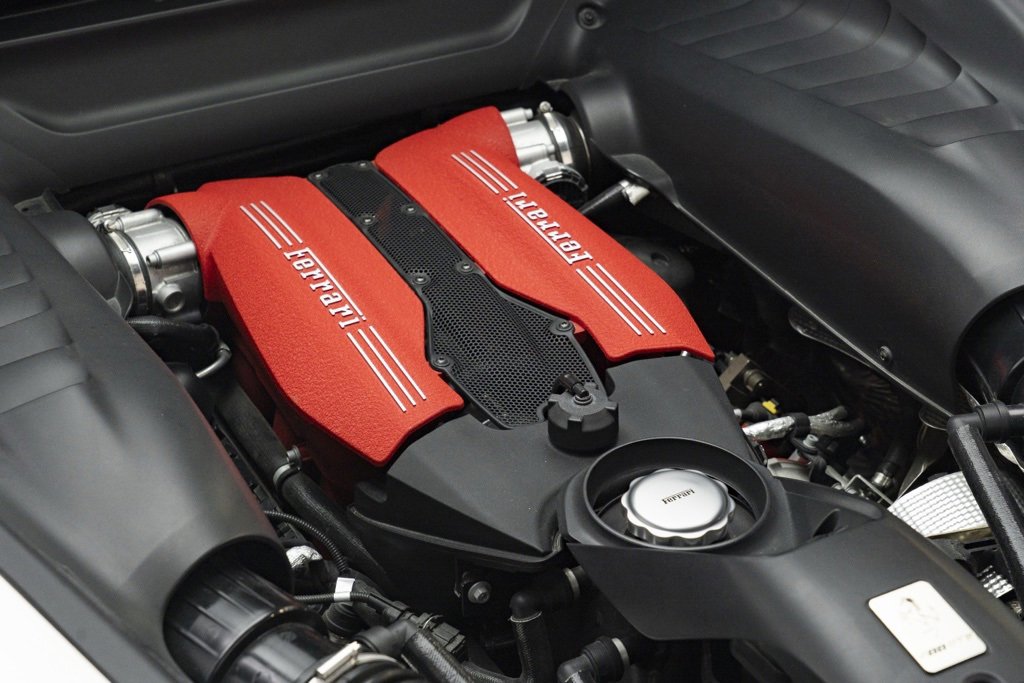 Used 2016 Ferrari 488 GTB image 47