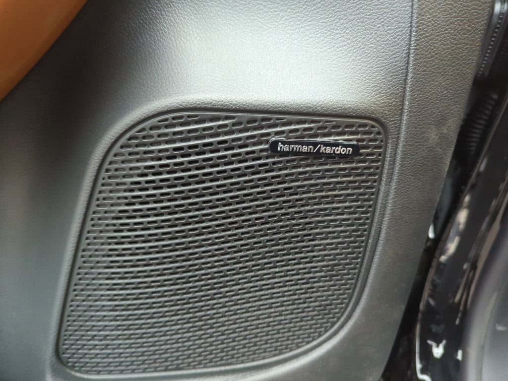 New 2026 Chrysler Pacifica Pinnacle w/ Trailer Tow Group image 36