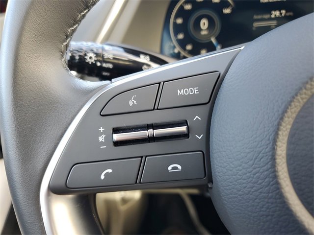 Used 2023 Hyundai Sonata SEL w/ Convenience Package image 12