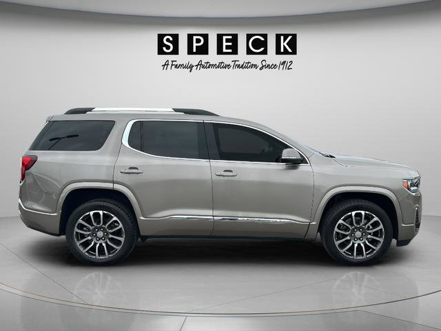 Certified 2022 GMC Acadia Denali w/ Denali Technology Package FWD image 6