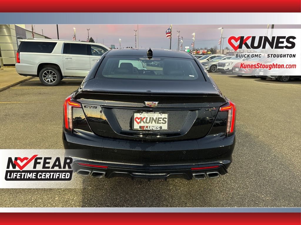 Used 2025 Cadillac CT5 V image 10