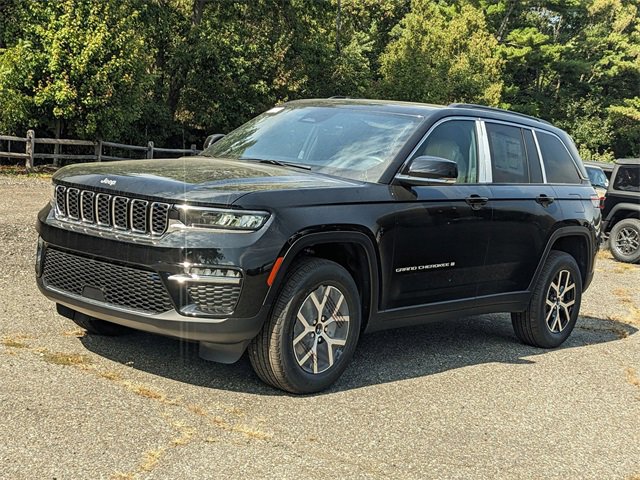 New 2025 Jeep Grand Cherokee Limited image 5