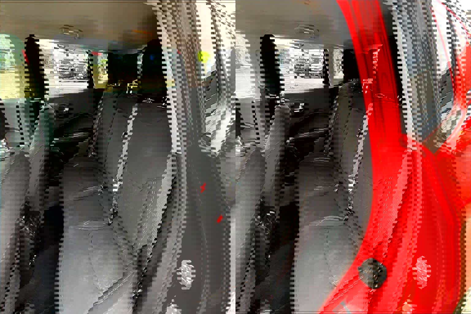 Used 2021 Jeep Compass Sport image 21