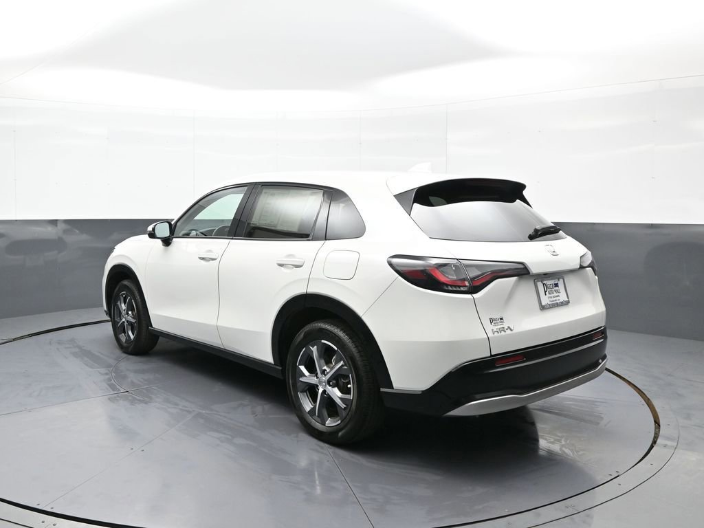Used 2024 Honda HR-V EX-L image 8