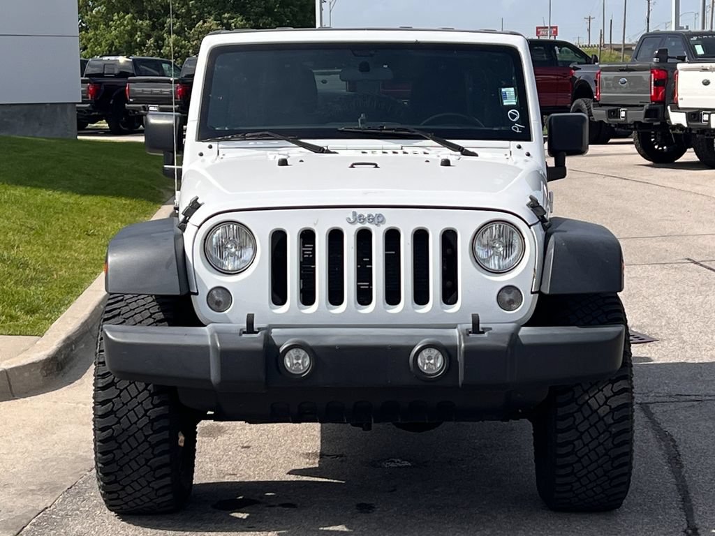 Used 2018 Jeep Wrangler Unlimited Sport w/ Connectivity Group AWD/4WD image 8