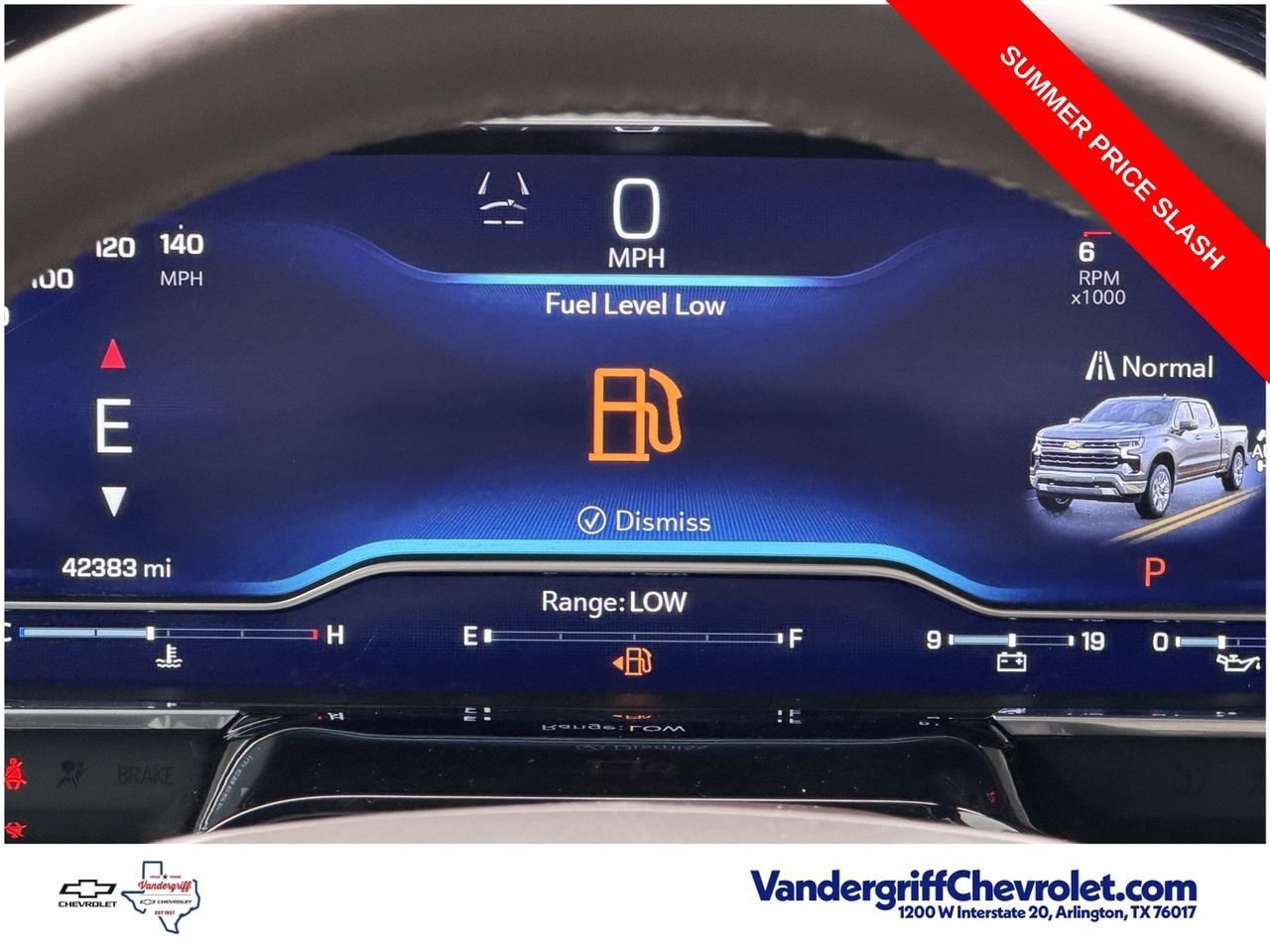 Used 2024 Chevrolet Silverado 1500 RST AWD/4WD image 16