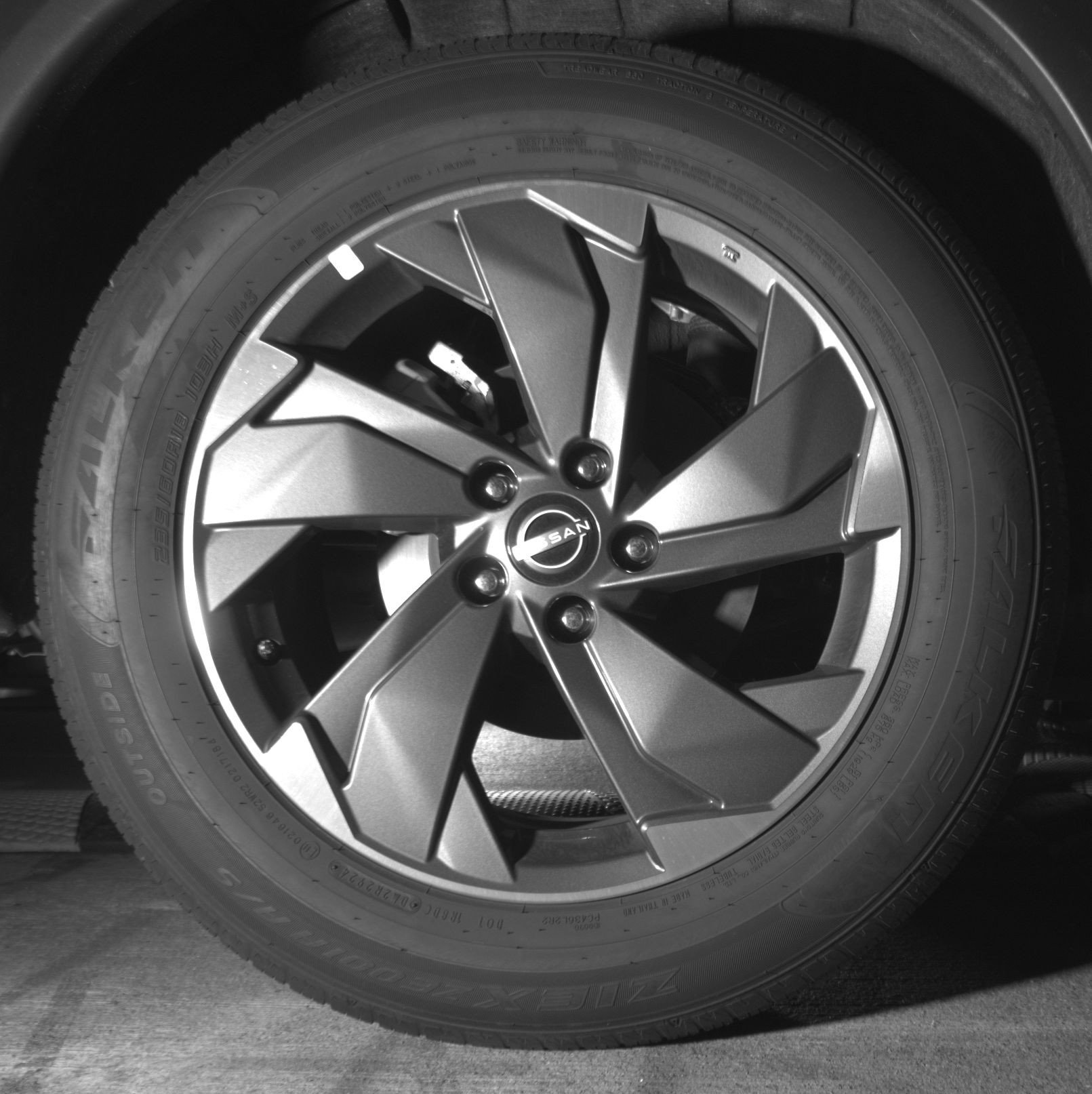 Used 2025 Nissan Rogue SV image 15